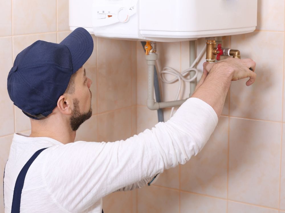 hot water installation and maintenance in lakelands